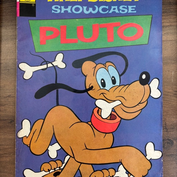 VINTAGE Walt Disney Whitman COMIC BOOKS Chip N Dale , PLUTO, Donald Duck & Daisy - Picture 4 of 9